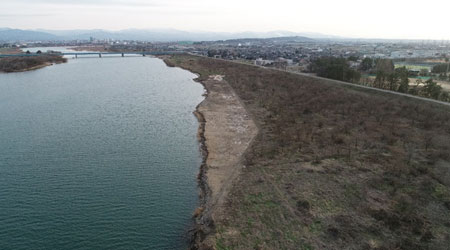 草島地先 完工